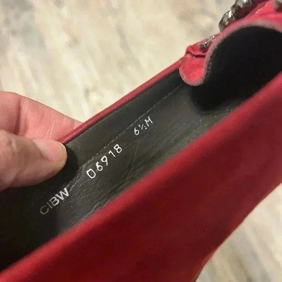 Stuart Weitzman RED Suede Leather Jeweled Loafers 6.5 - Picture 4 of 11